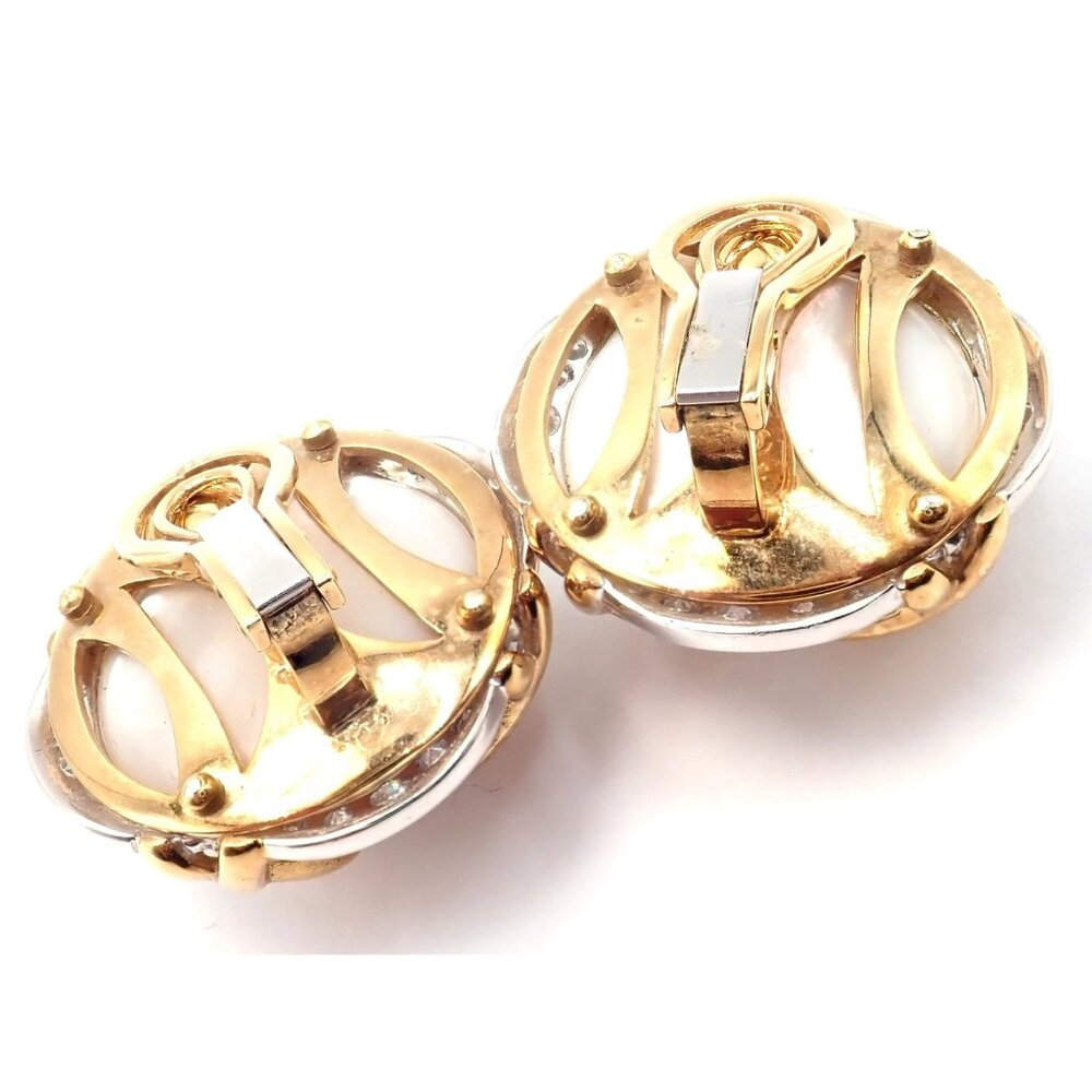 Authentic! Vintage Verdura 18k Yellow Gold Mabe Pearl Diamond Large Earrings - Picture 11 of 14